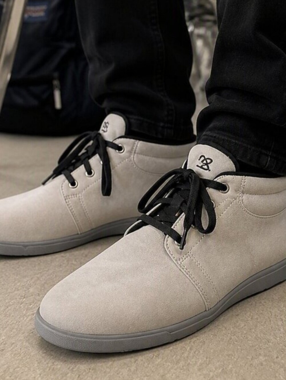Lace Up Sneaker Chukka boots Shoes Neutral With Black Laces